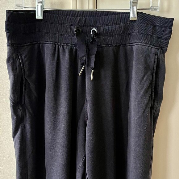 Athleta Balance Jogger Pants Black Size Medium - Picture 4 of 7